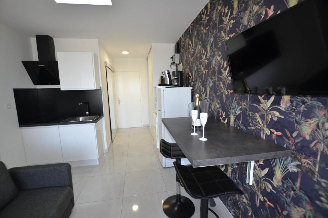 Studio Naturiste "Tropiques" Heliopolis Fg Agde Exterior photo